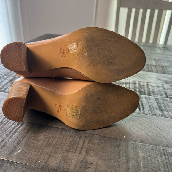 Oasis Society Faux Leather Slouch Booties Tan Camel Size 9 - Picture 2 of 9